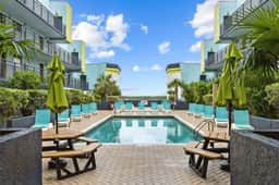 Monterey Bay Suites  Resort 1519