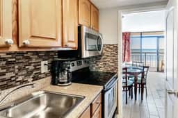 Monterey Bay Suites Resort 431