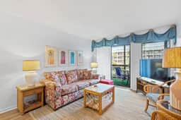 Tilghman Beach and Racquet Resort 149