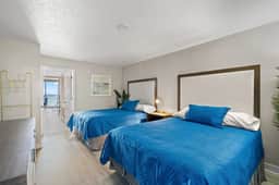 Coral Beach Resort 720