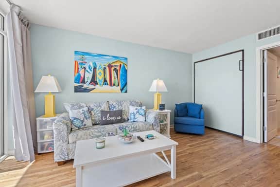 Bay Watch Resort 1507
