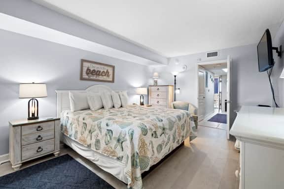Bay Watch Resort 1715
