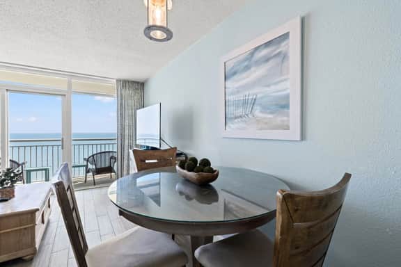 Bay Watch Resort 1735