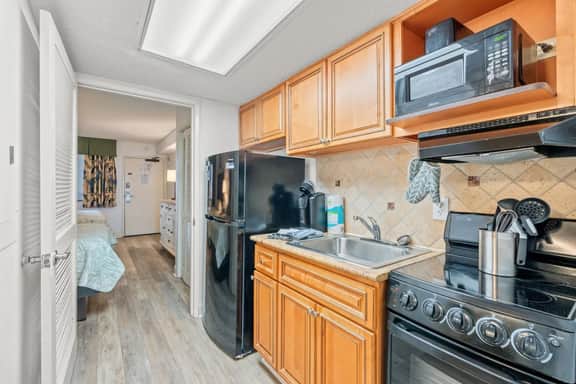 Compass Cove Resort Unit 856