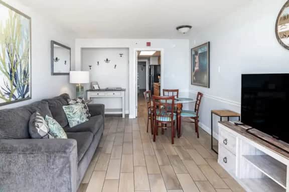 Monterey Bay Suites Resort 431