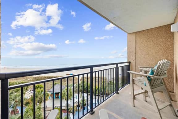 Beach Cove Resort 520