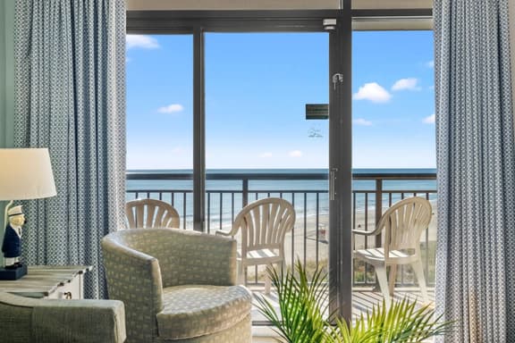 Beach Cove Resort 612